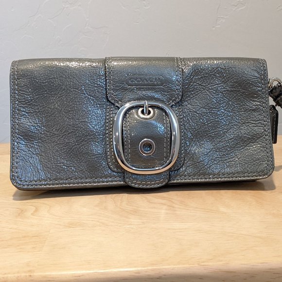 Coach silver wallet w/ removable wristlet strap - Picture 2 of 4